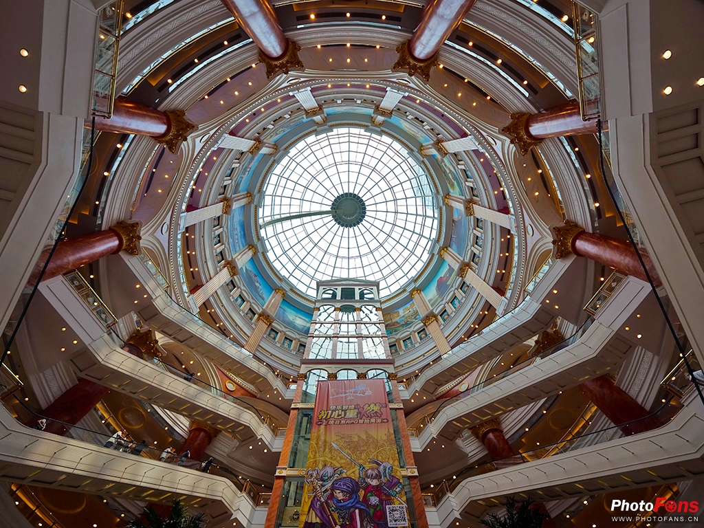 松下8-18mm二代有防抖吗,松下25mm1.7镜头测评