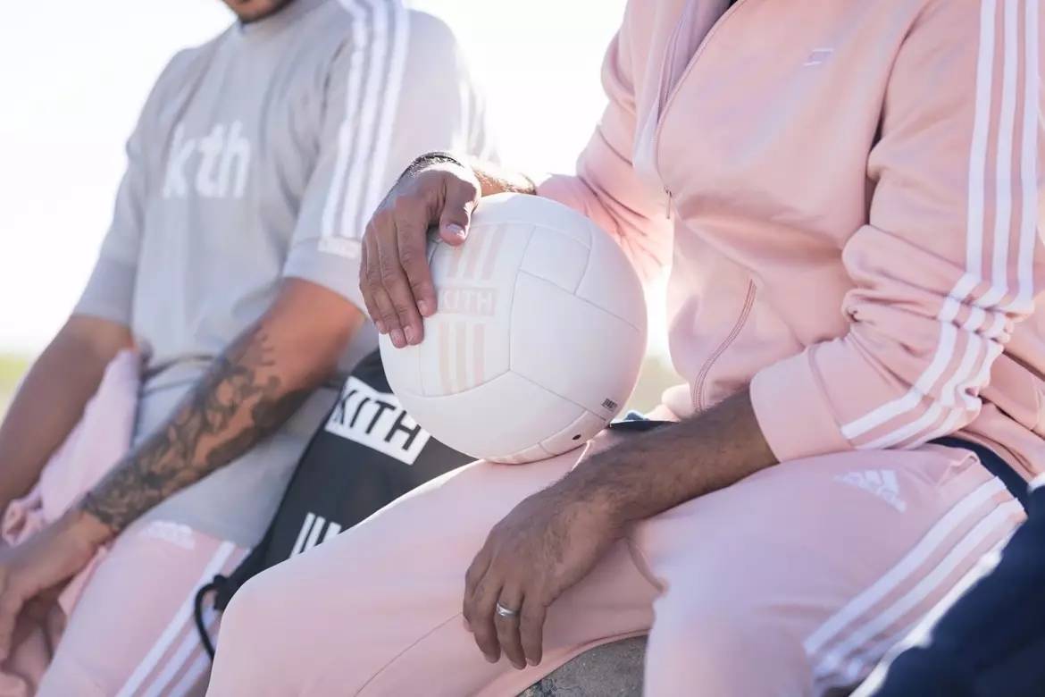 想装逼？你还缺一件足球服