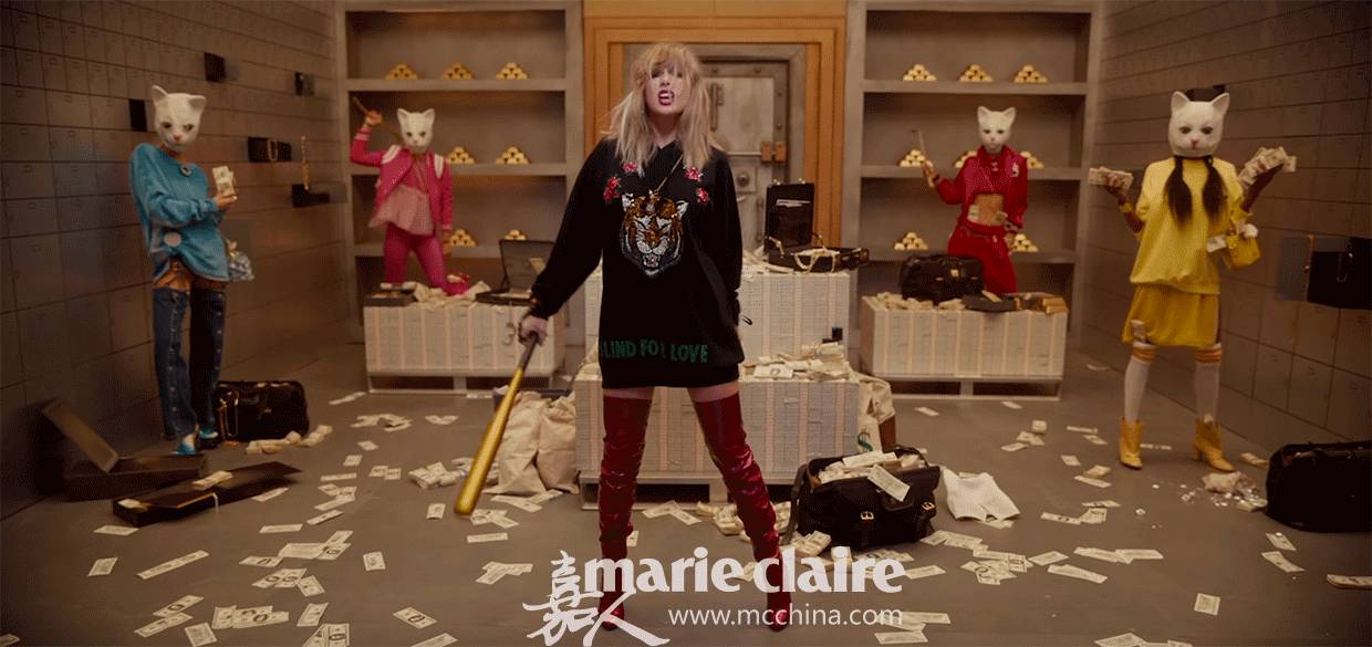 手机壳也可以照镜子补妆,手机壳可补妆