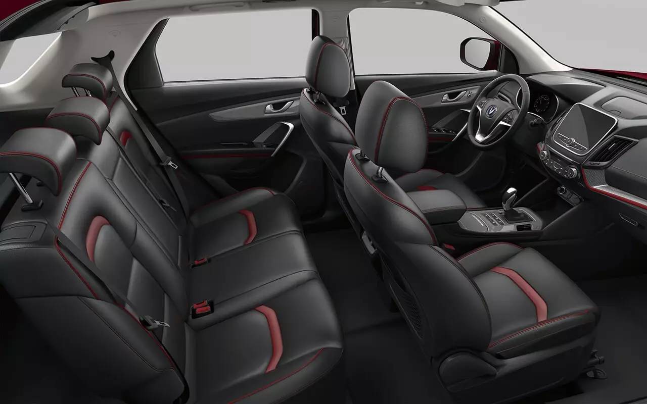 19款长安cs551.5t自动炫色型测试,沉侵式体验长安cs55手动款