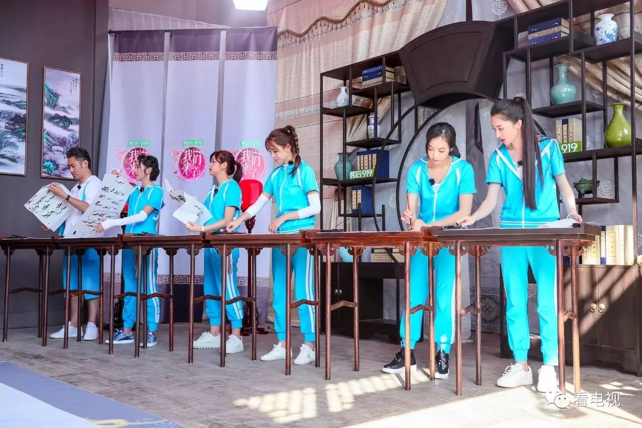 走进中华传统优秀文化,深入感受文化