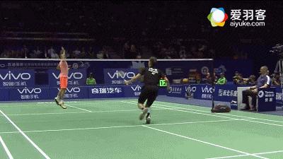 林丹打吐安赛龙,林丹打到李宗伟抽筋