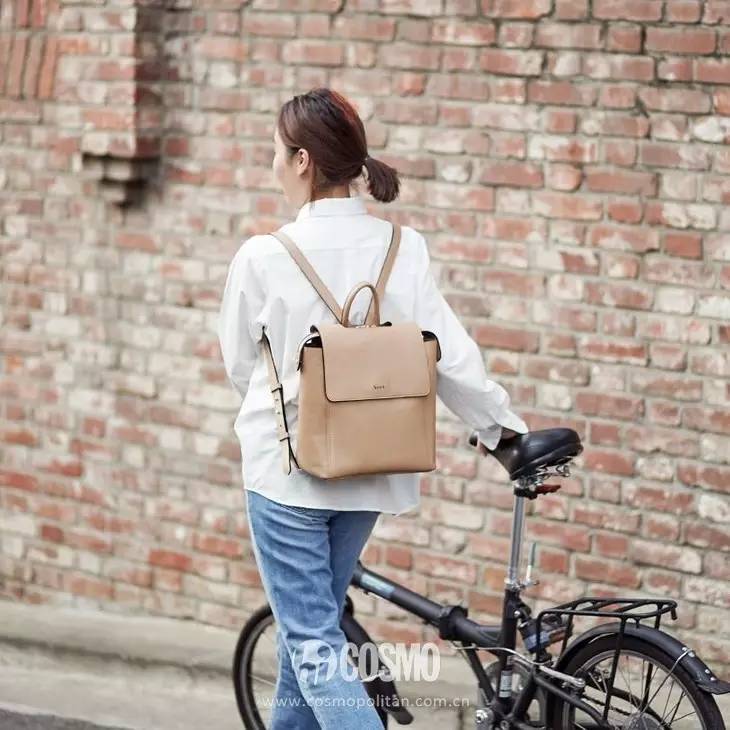 学生党开学季双肩包来咯,开学必备的结实帆布双肩包