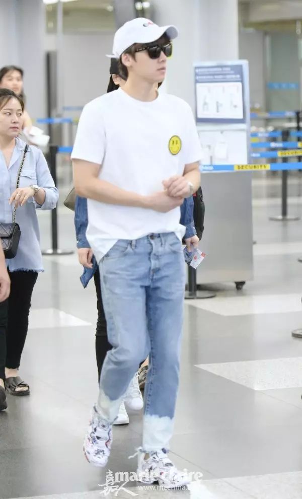 明星同款短袖t恤女杨幂,潮牌t恤女款杨幂同款条纹