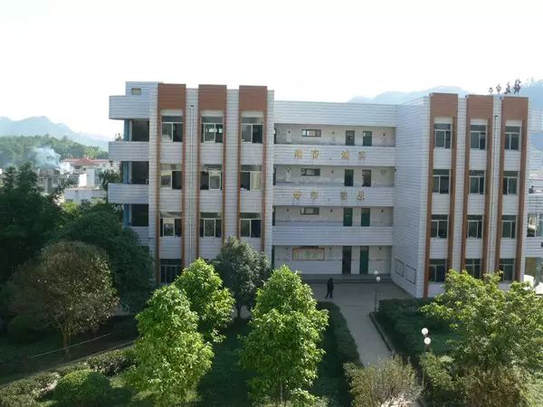 重庆厉害的学校,重庆厉害的中学