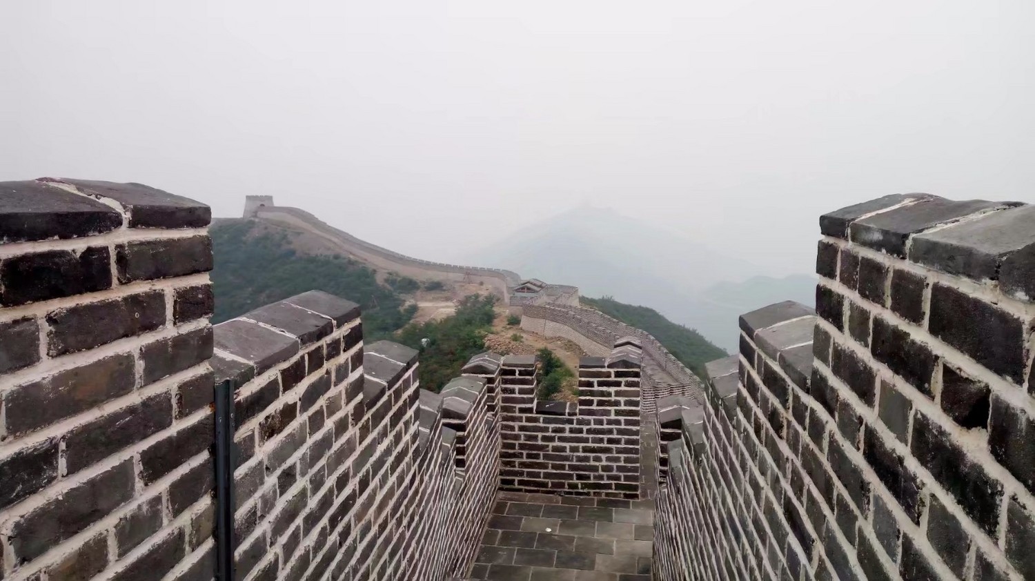 龙泉寺山小环穿——与教师一起爬山庆祝教师节