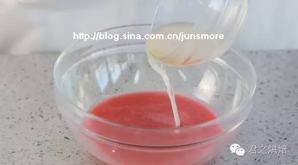 极简单的牛奶布丁,香浓嫩滑好美味!