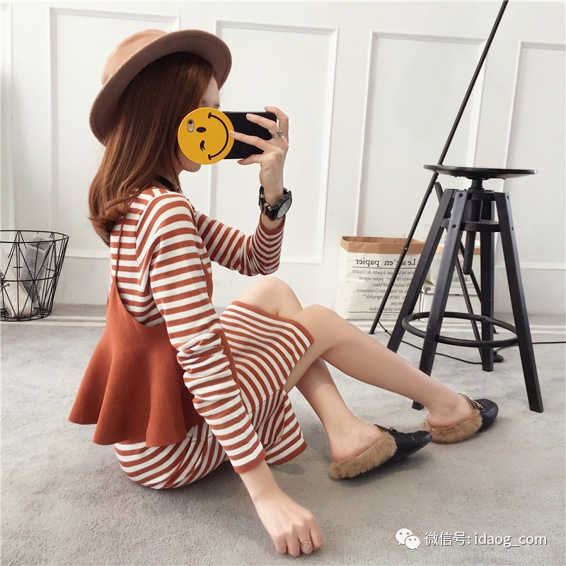 新款套装裙时髦又减龄冬天,套装裙两件套小香风针织秋冬