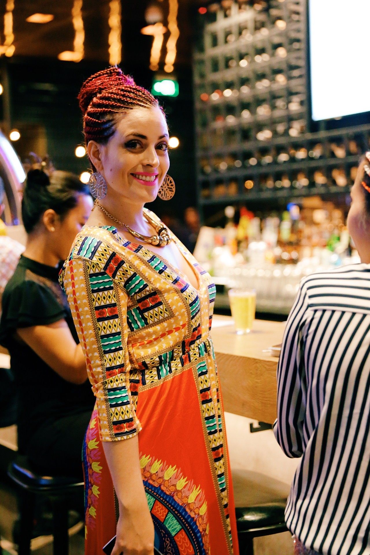 鲜报｜港丽餐厅越南河粉、海鲜饭全面上线！帝都CBD区鲜啤吧开启非洲风情