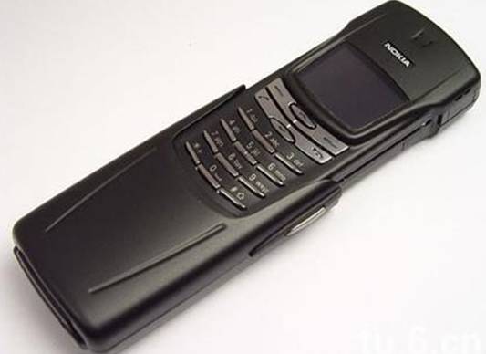 朋友圈被“10年前的手机”刷屏了，小布老泪纵横······