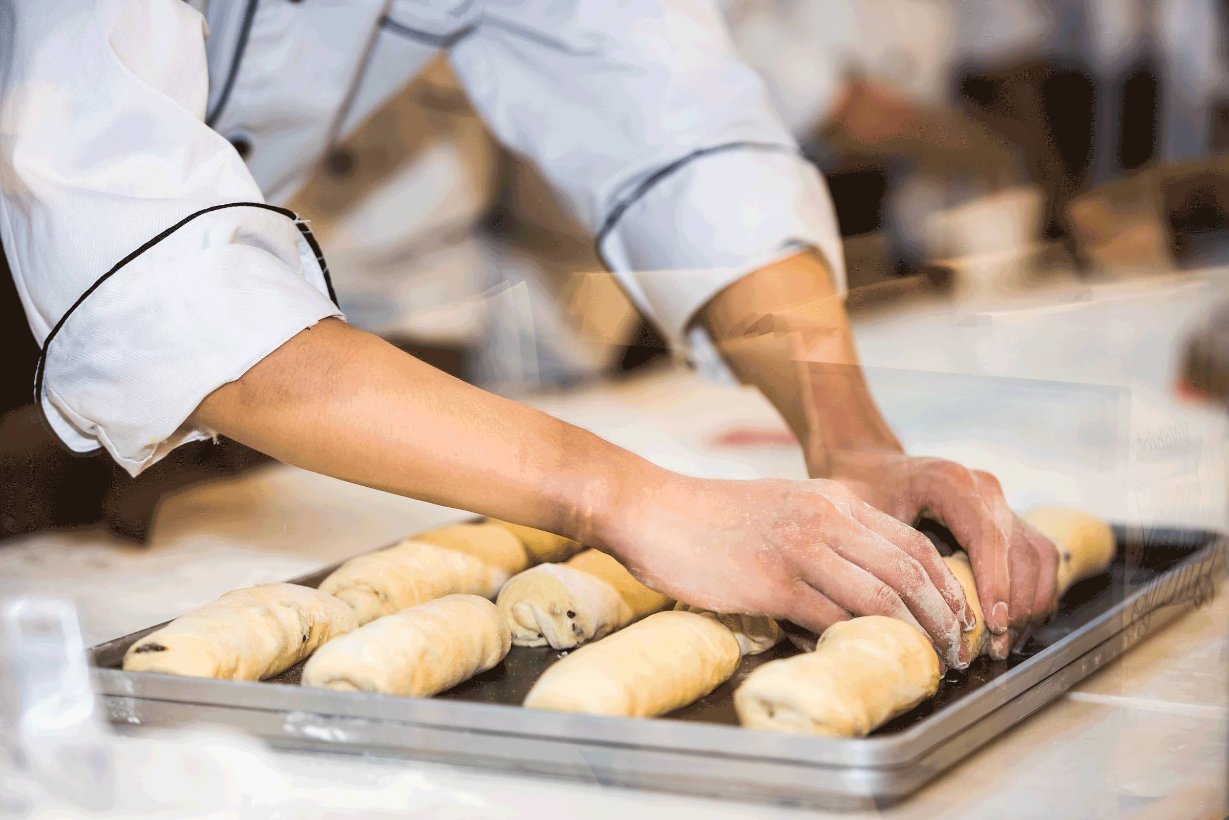 分分钟扫空，南京必吃网红酵母面包店终于盼来啦~足足70+种，雷神巧克力盐之花……杭州人又有口福了