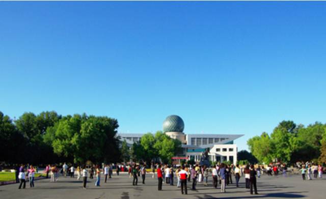 石河子秋季旅游攻略,石河子十一假期旅游推荐