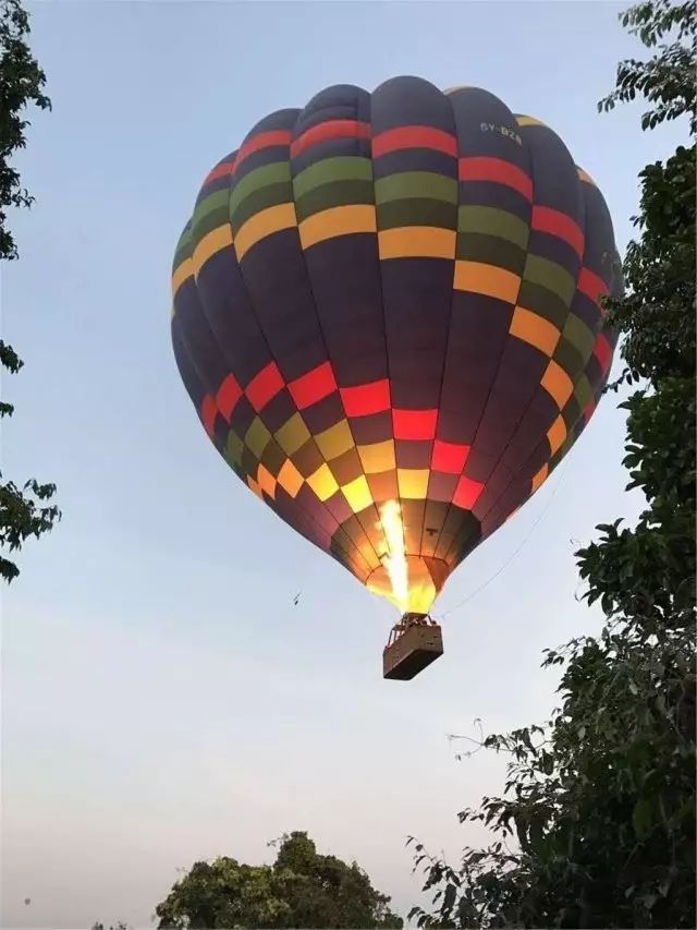 BLACKYAK牛人牛队｜登顶“非洲之巅”