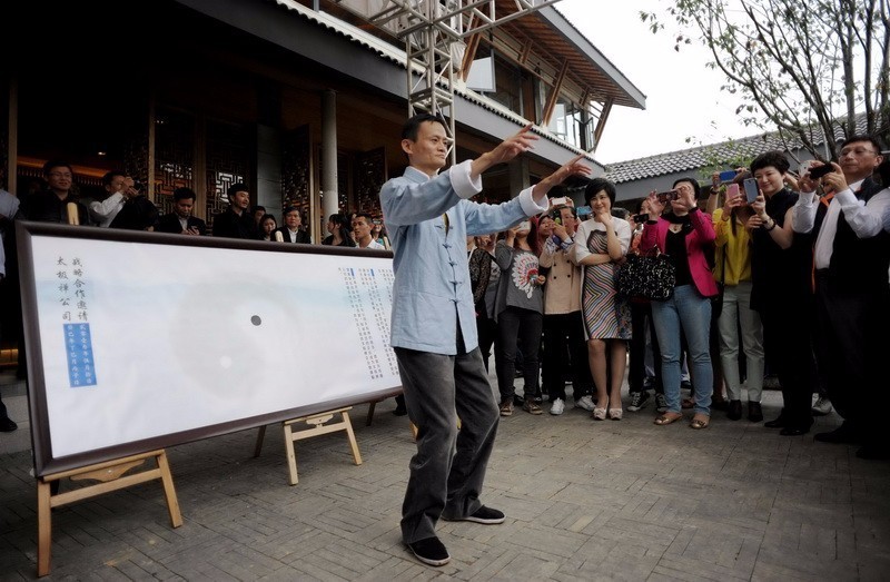 阿里巴巴和四十大盗故事,阿里巴巴与40大盗故事名称