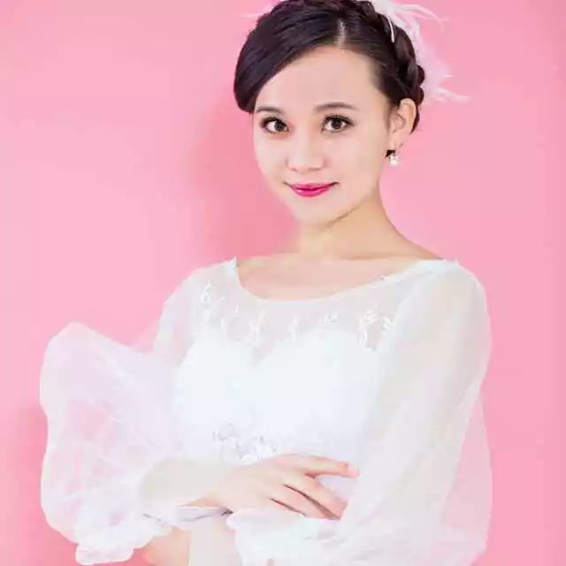 姝岃垶鑹烘湳涓績,姝岃垶涓績