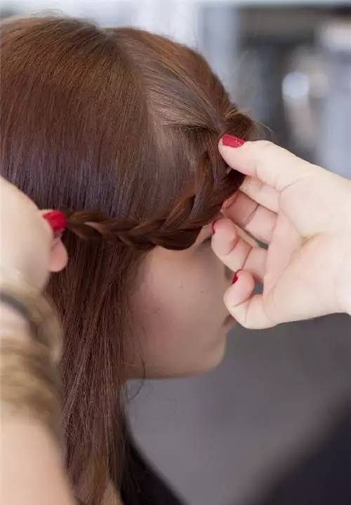 长直发帅气扎发,适合黑长直发的扎发