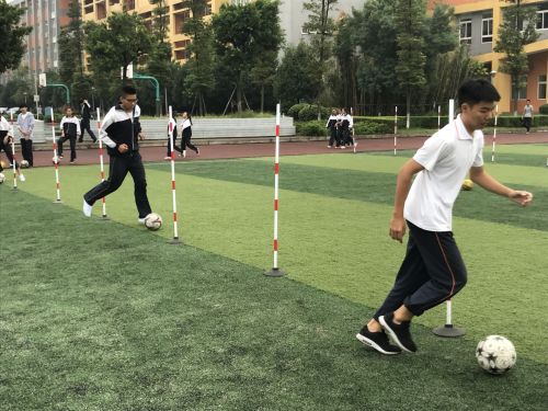 这个老师真严厉,体育老师体罚学生后续