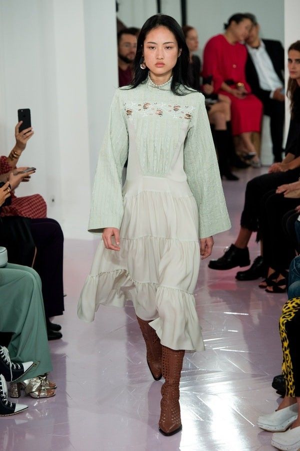 chlo女装视频,巴黎时装周chloe秀场2019