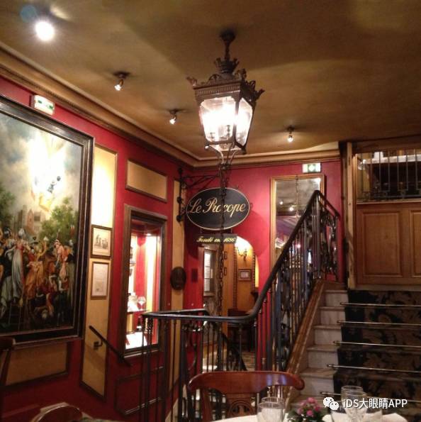 赵丽颖18巴黎时装周,赵丽颖咖啡馆