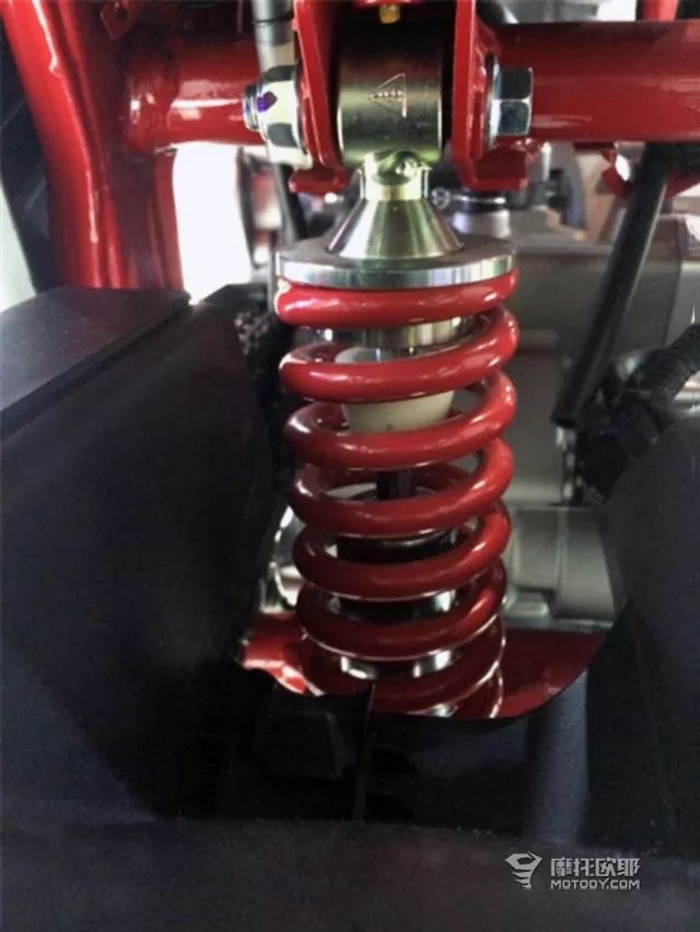 试驾隆鑫无极300r,隆鑫无极300r深度测评