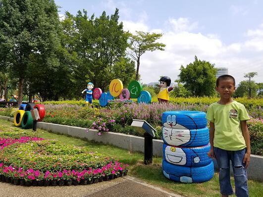 「惊喜」小黄人，机器猫，新升级的福州儿童公园简直萌翻了！快来留下你的涂鸦记忆吧！