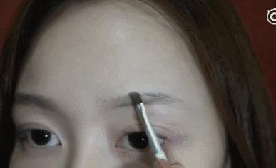 唐嫣的眼影活色生香,唐嫣大地色眼影