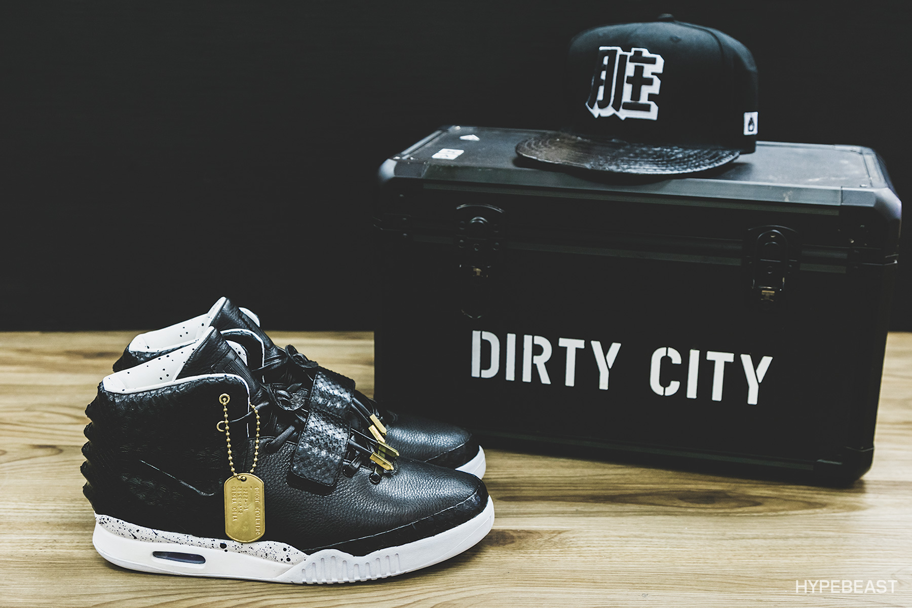 把鞋子做成藏品,nike球鞋展示柜