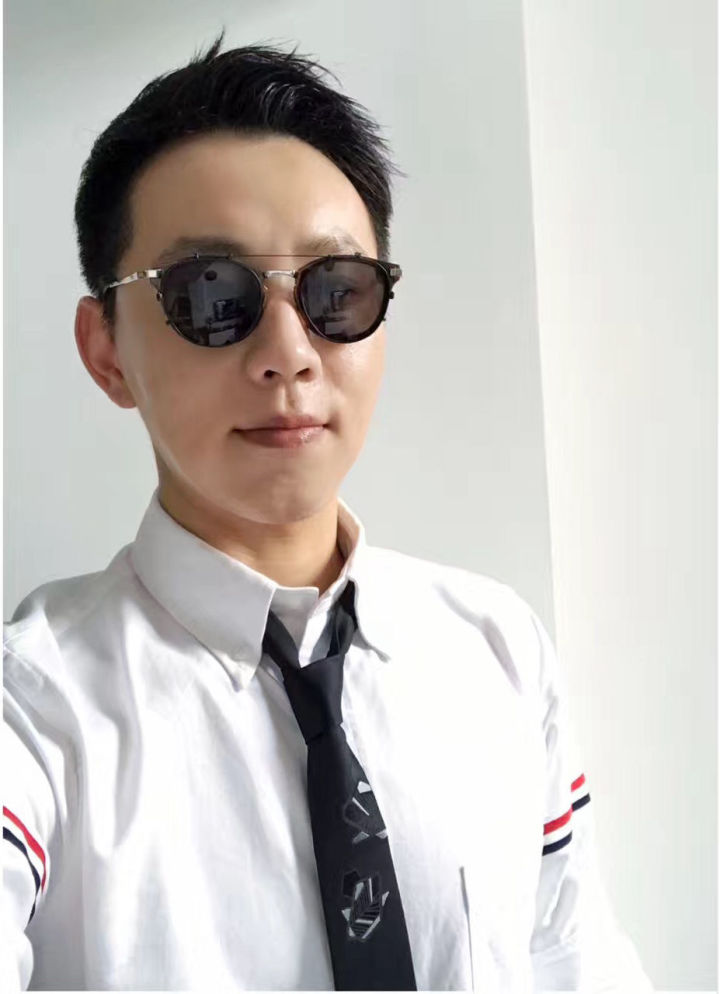 个人用3年的戴森吹风机值得买吗 (松下xd20和戴森吹风机哪个好)