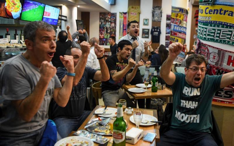 梅西危急时刻拯救球队,梅西再现神级摆脱