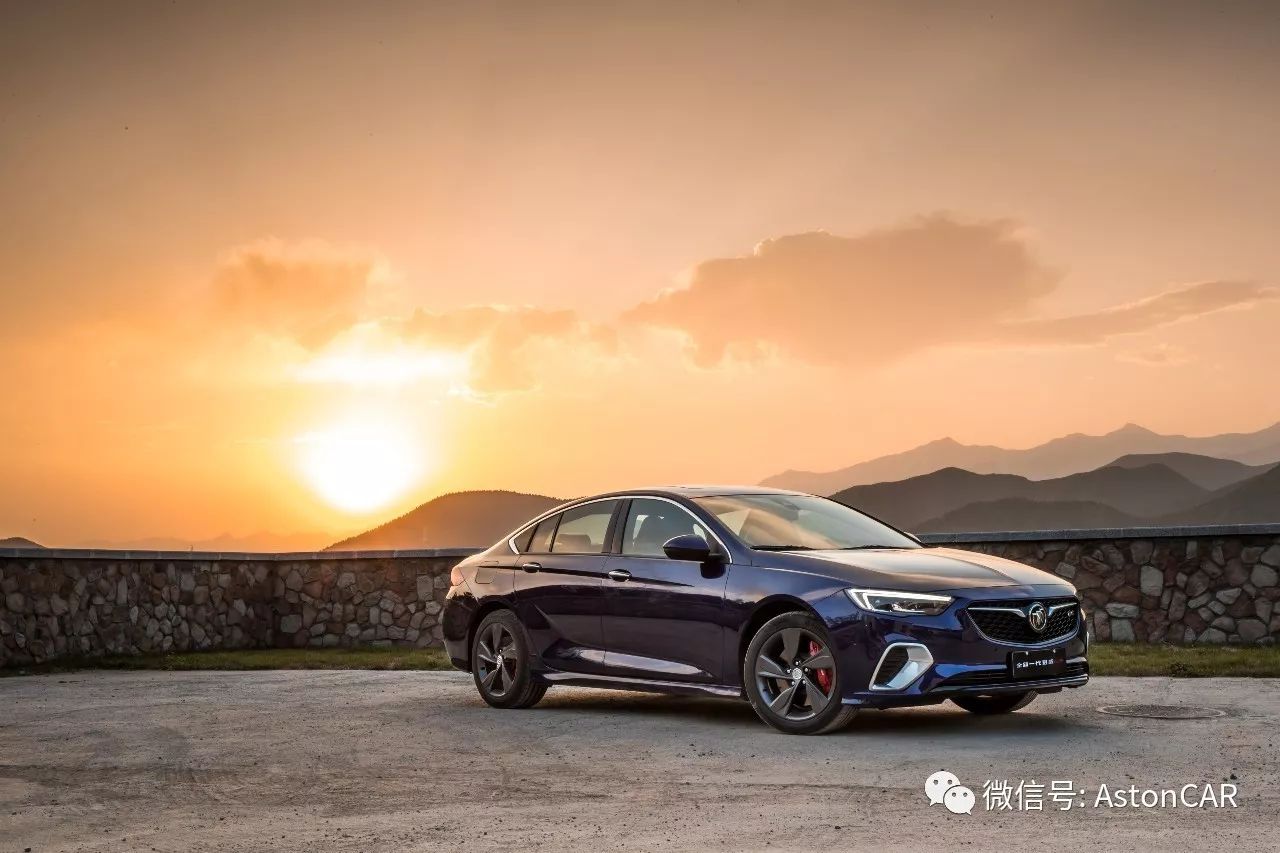 现在君威gs还值得入手吗,这年头还能买轿车吗