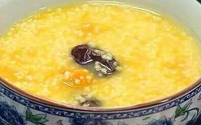 菘蓝花开,菘蓝开花