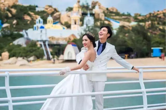 在最美的年纪留下美好的瞬间,在人生中最美的年华遇见最美的你