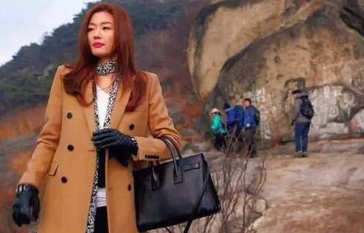 ysl风琴包有锁和钥匙吗,ysl风琴包22cm版本讲解