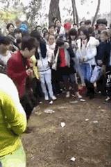 葬爱家族缺一块水泥地,广西葬爱家族水泥地斗舞完整视频