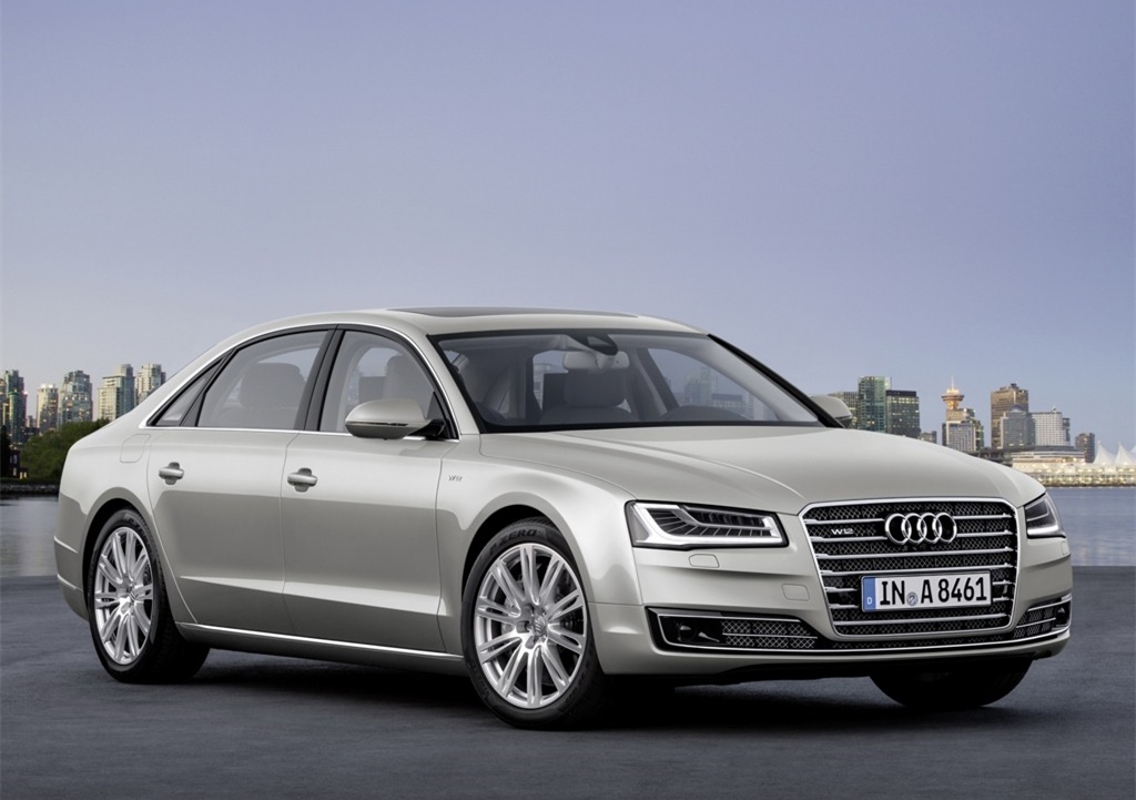 日系车积极换代，8代凯美瑞对标10代雅阁，挡位越多就越好？