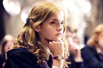 赫敏艾玛沃特森短发,赫敏艾玛沃特森开挂人生