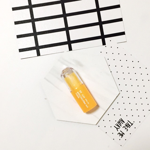 带有防晒的润唇膏,适合干裂爆皮的大牌润唇膏