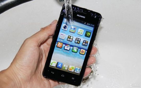 智能手机掉到水里面了,智能手机掉到水里怎么办