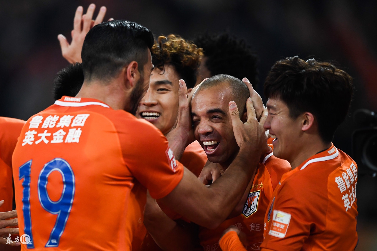 鲁能塔尔德利的半场越位,塔尔德利鲁能首发