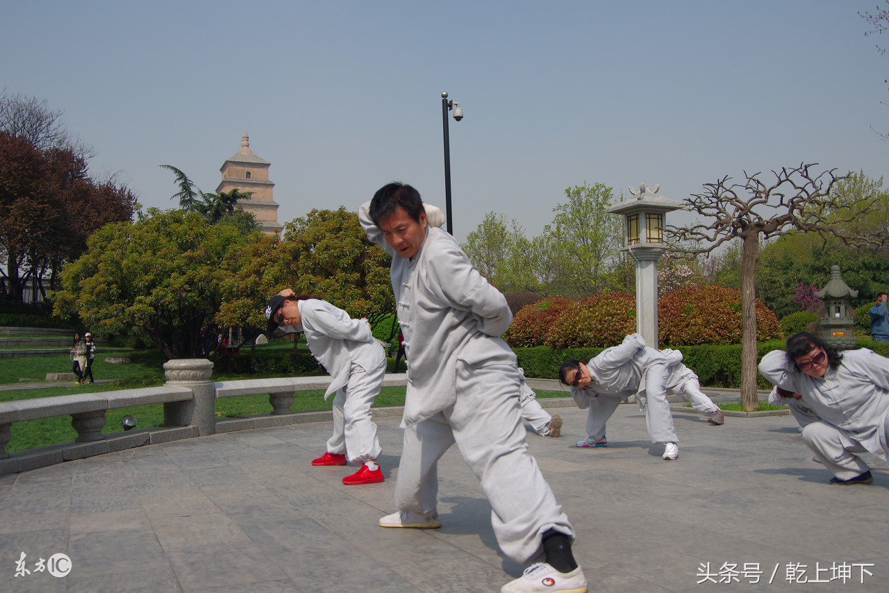 何谓易筋经,什么是易筋易骨易髓