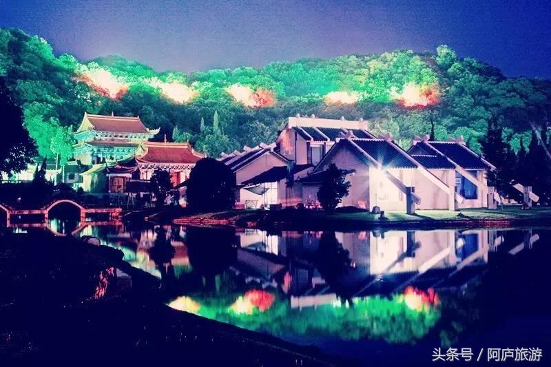 浣犵殑鍚嶅瓧鍗楀崕,浣犵殑鍚嶅瓧鎯呰妭