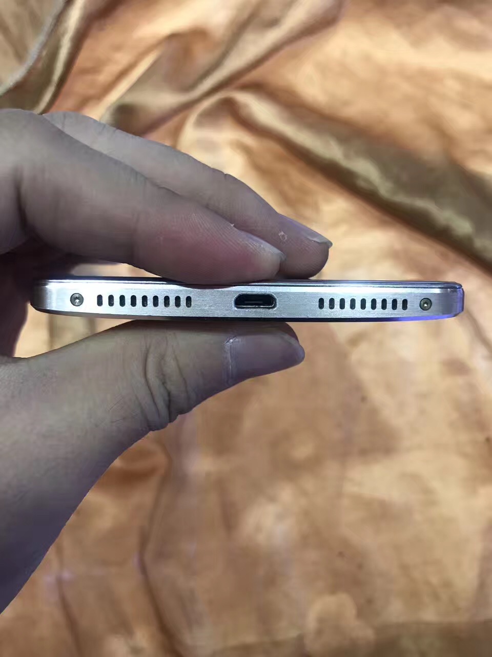 小米二手机1500以下性价比高的,预算1500买什么二手机