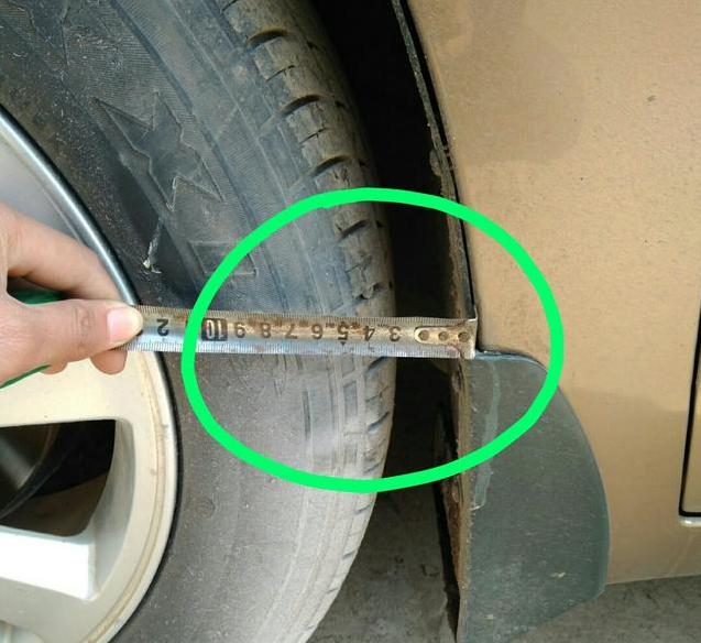 把车借出去之后就跑偏了，原因让车主很无奈，只能自己掏钱修车！维修费得好几百