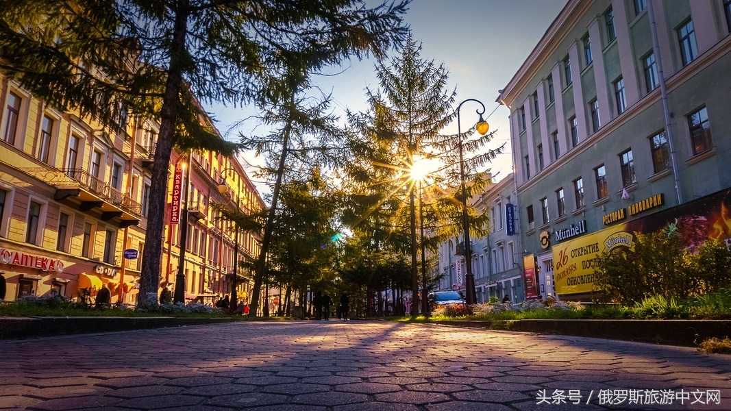 和我在瓦西里岛的街头走一走