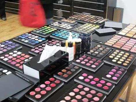 百元内大牌显白口红,百元左右好用口红推荐