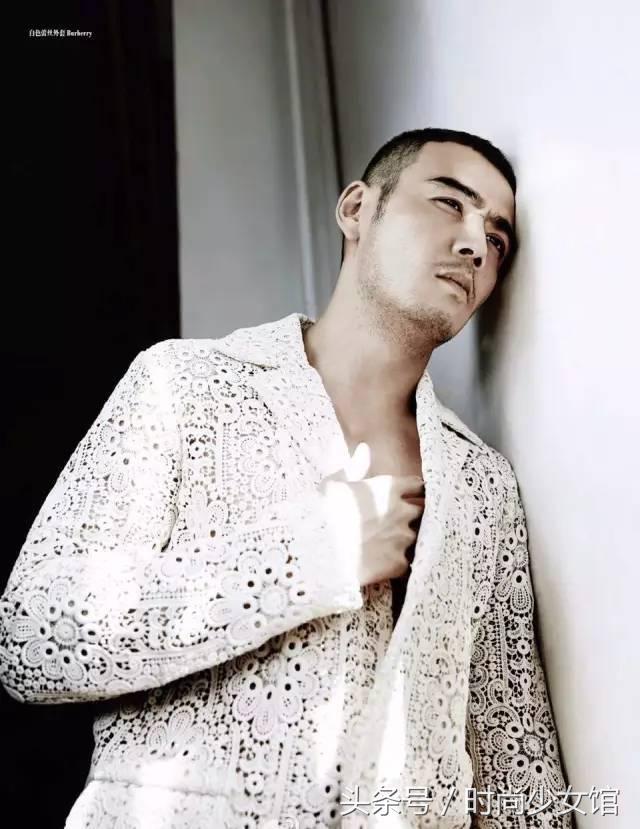 鹿晗小井的蕾丝衫张翰的渔网袜，不是战狼依然够帅