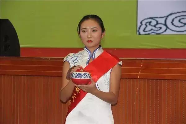 2019普洱老茶拍卖价格大汇总,普洱茶拍卖最新