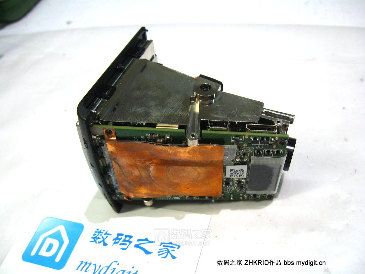 趴趴狗行车记录仪镜头拆解,零镜行车记录仪拆解评测