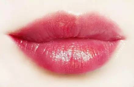 相似度高达90%,相似度95的大牌美妆