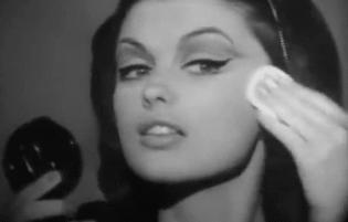 防止底妆暗沉提亮的散粉,适合出门带的定妆散粉